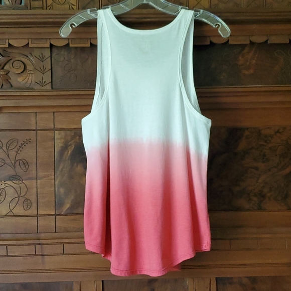 Weekend Soul Peace Sign Ombre White & Pink Tank Top S - Picture 4 of 5